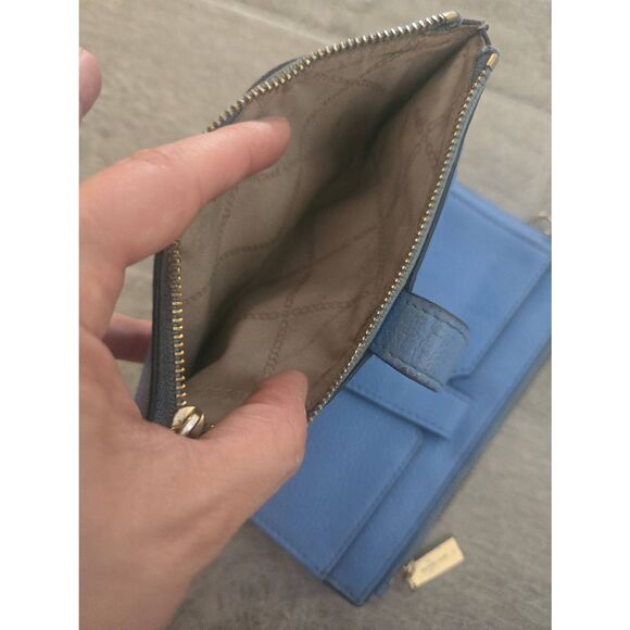 Michael Kors Blue Adele Leather Smartphone Wallet Wristlet - Picture 6 of 14
